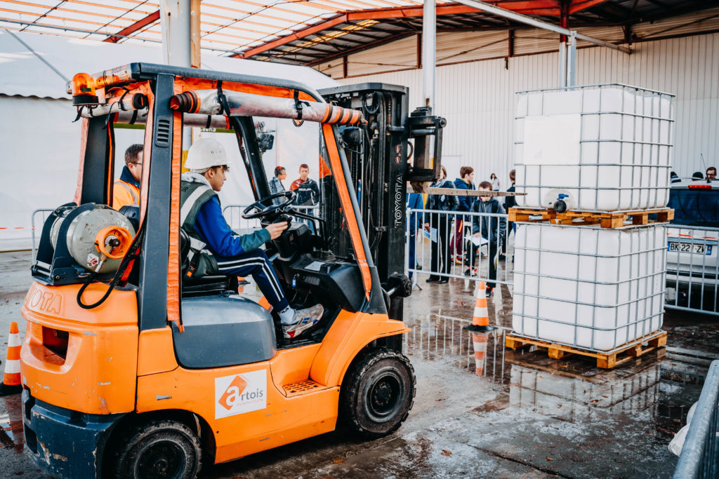 Salon Osons nos talents XXL - Communauté d'Agglomération de Béthune-Bruay, Artois Lys Romane - Agence GUS Salon Osons nos talents XXL - Communauté d'Agglomération de Béthune-Bruay, Artois Lys Romane - Agence GUS